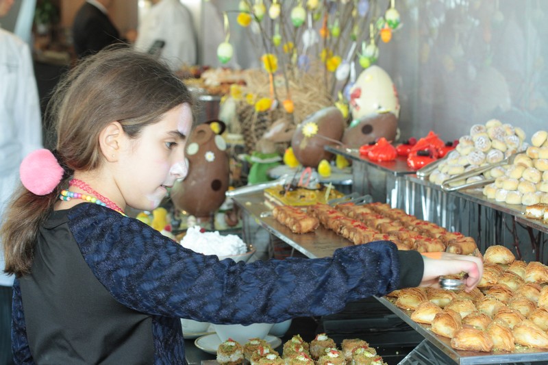 The Biggest Egg Hunt In Beirut